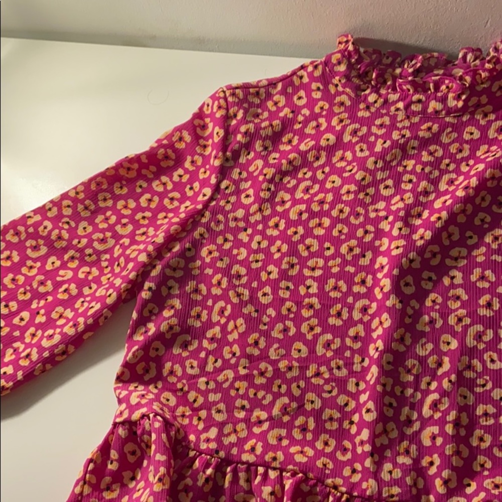 patterned top
